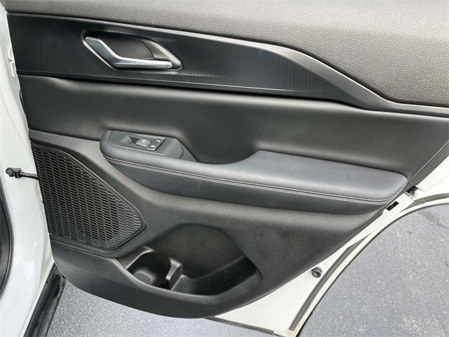 used 2024 Jeep Grand Cherokee car, priced at $32,529