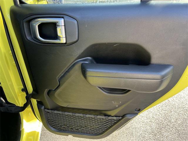 used 2023 Jeep Gladiator car, priced at $24,995