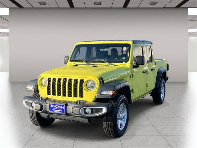 used 2023 Jeep Gladiator car, priced at $24,995