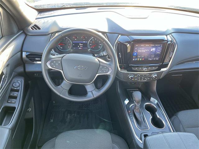 used 2023 Chevrolet Traverse car, priced at $31,865