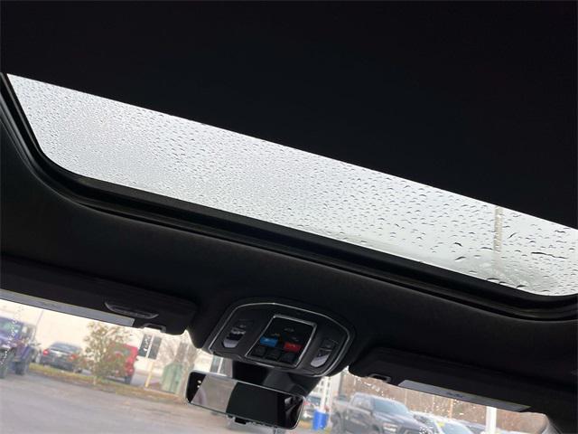 new 2025 Jeep Grand Cherokee L car, priced at $53,960