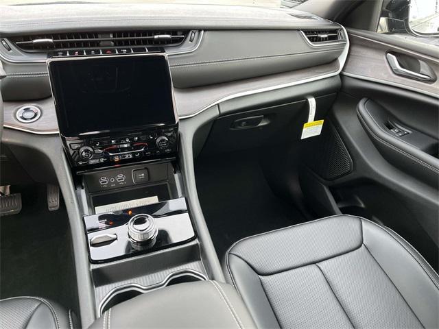 new 2025 Jeep Grand Cherokee L car, priced at $53,960