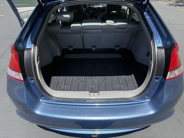 used 2010 Honda Insight car, priced at $3,351