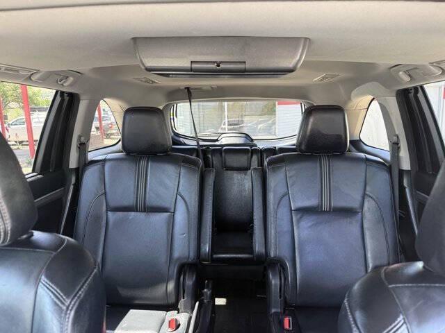 used 2017 Toyota Highlander car, priced at $13,351