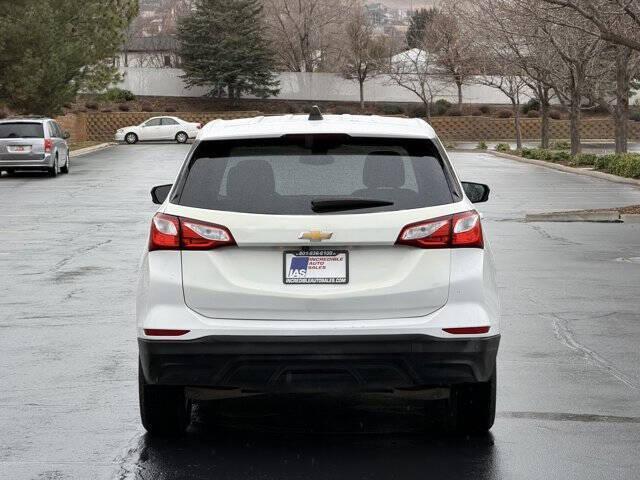 used 2021 Chevrolet Equinox car, priced at $10,995