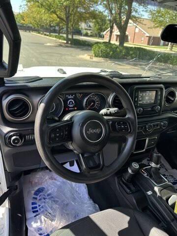 used 2018 Jeep Wrangler Unlimited car, priced at $14,995
