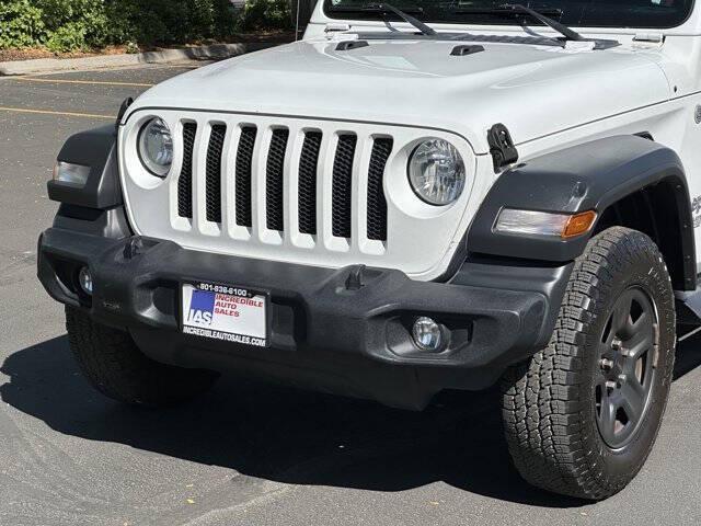 used 2018 Jeep Wrangler Unlimited car, priced at $14,995