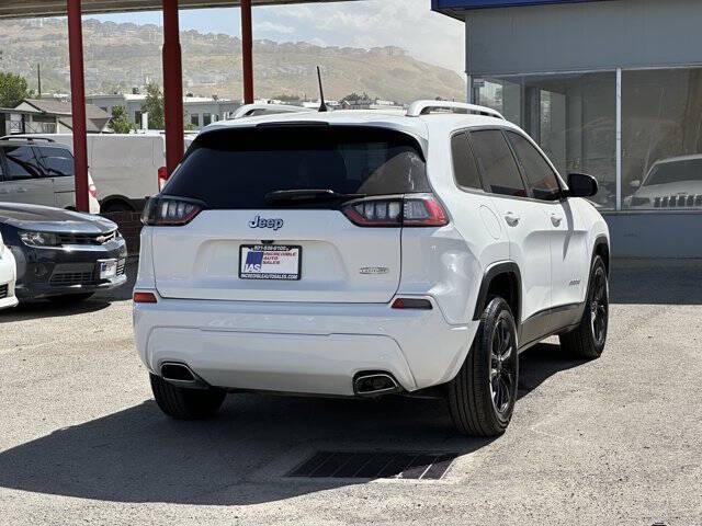 used 2019 Jeep Cherokee car, priced at $9,990