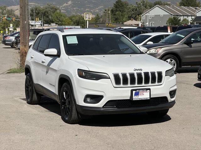 used 2019 Jeep Cherokee car, priced at $9,990