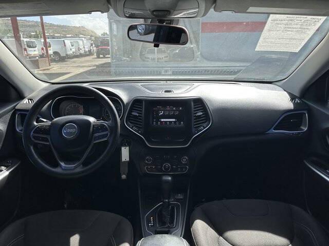 used 2019 Jeep Cherokee car, priced at $9,990