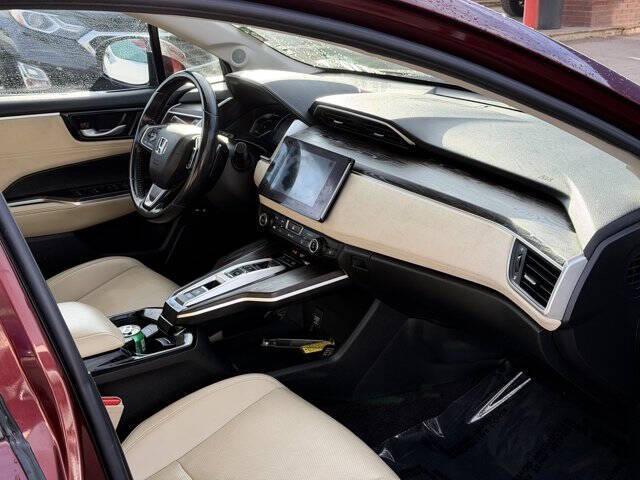 used 2018 Honda Clarity Plug-In Hybrid car, priced at $13,995