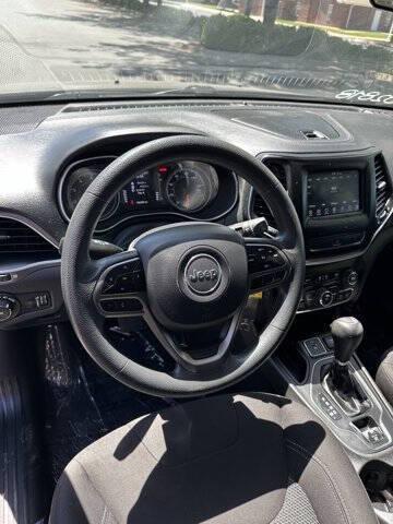 used 2019 Jeep Cherokee car, priced at $8,995