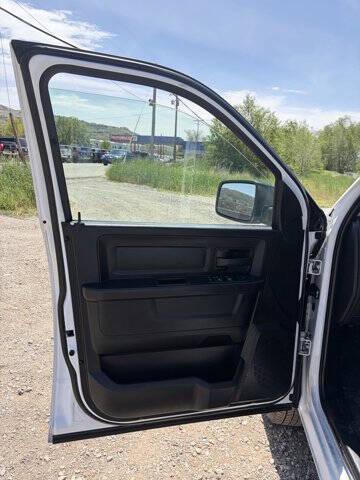 used 2019 Ram 1500 car, priced at $13,251