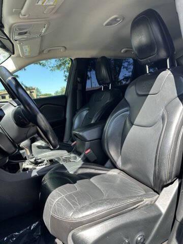 used 2018 Jeep Cherokee car, priced at $9,995