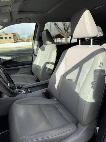 used 2017 Honda Pilot car, priced at $9,995
