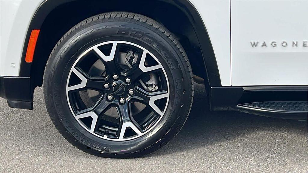 used 2025 Jeep Wagoneer L car, priced at $57,980