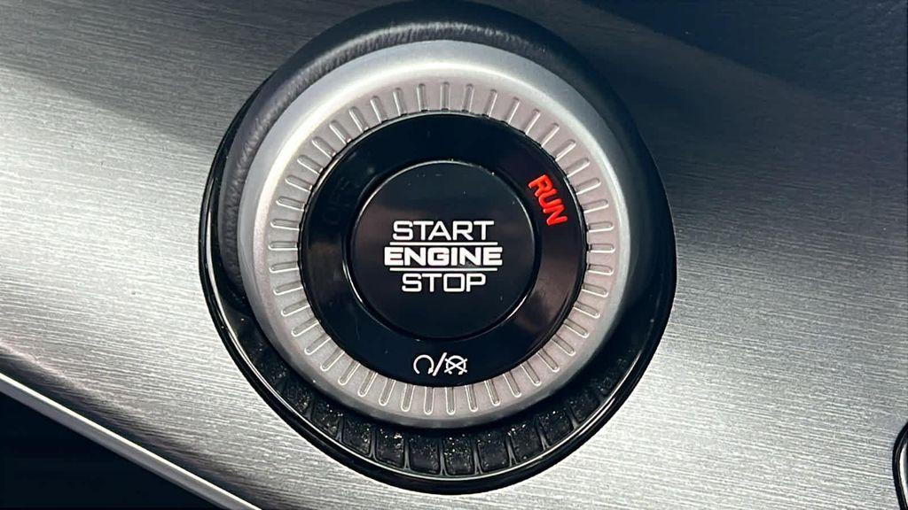 used 2025 Jeep Wagoneer L car, priced at $57,980