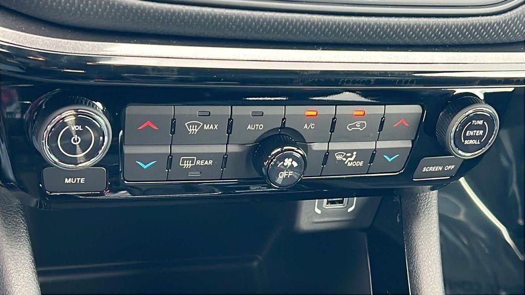 new 2026 Jeep Compass car, priced at $32,504