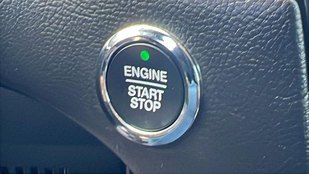 used 2024 Ford Edge car, priced at $29,280