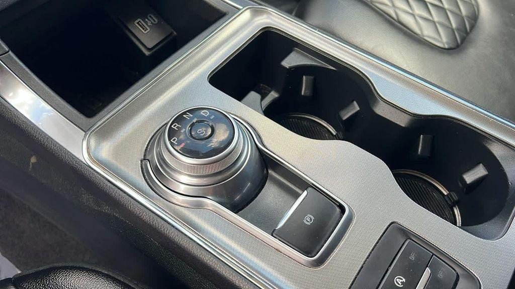 used 2024 Ford Edge car, priced at $29,280