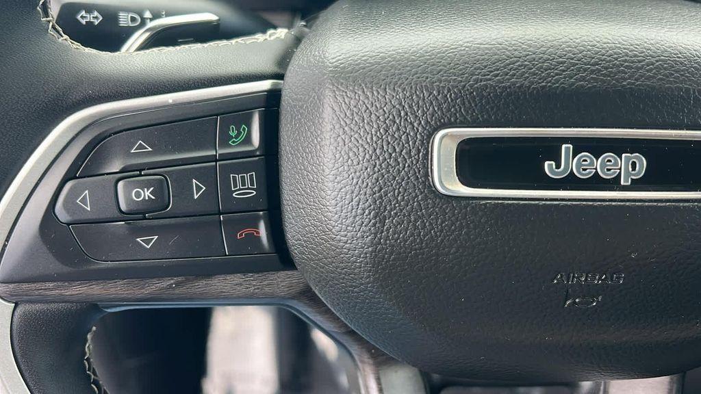used 2023 Jeep Grand Cherokee car, priced at $30,280