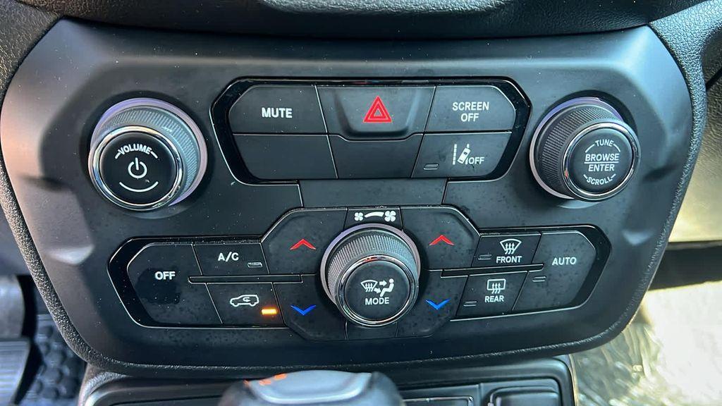 used 2023 Jeep Renegade car, priced at $22,980