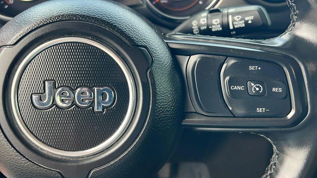 used 2022 Jeep Wrangler Unlimited car, priced at $28,980