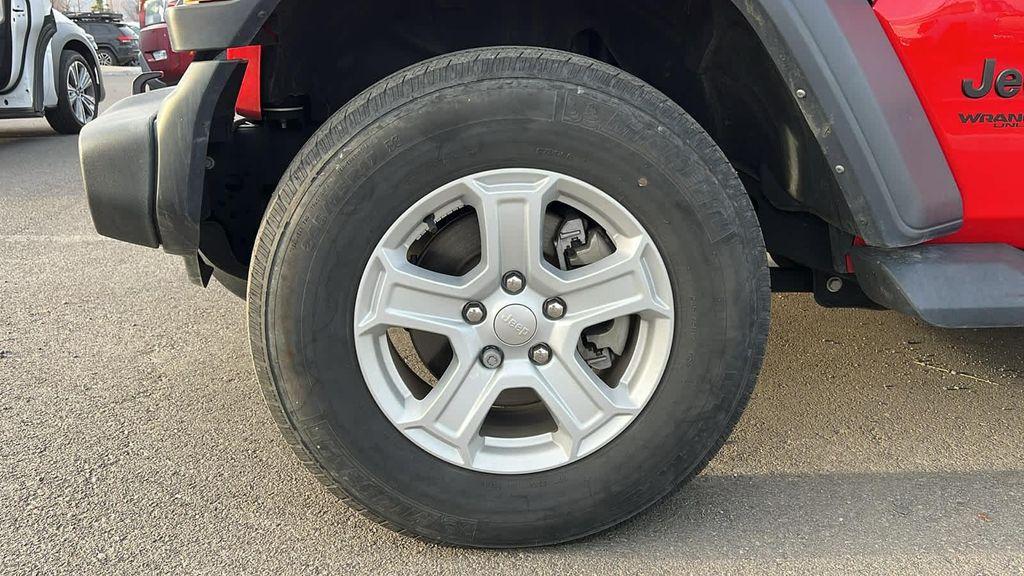 used 2022 Jeep Wrangler Unlimited car, priced at $31,480