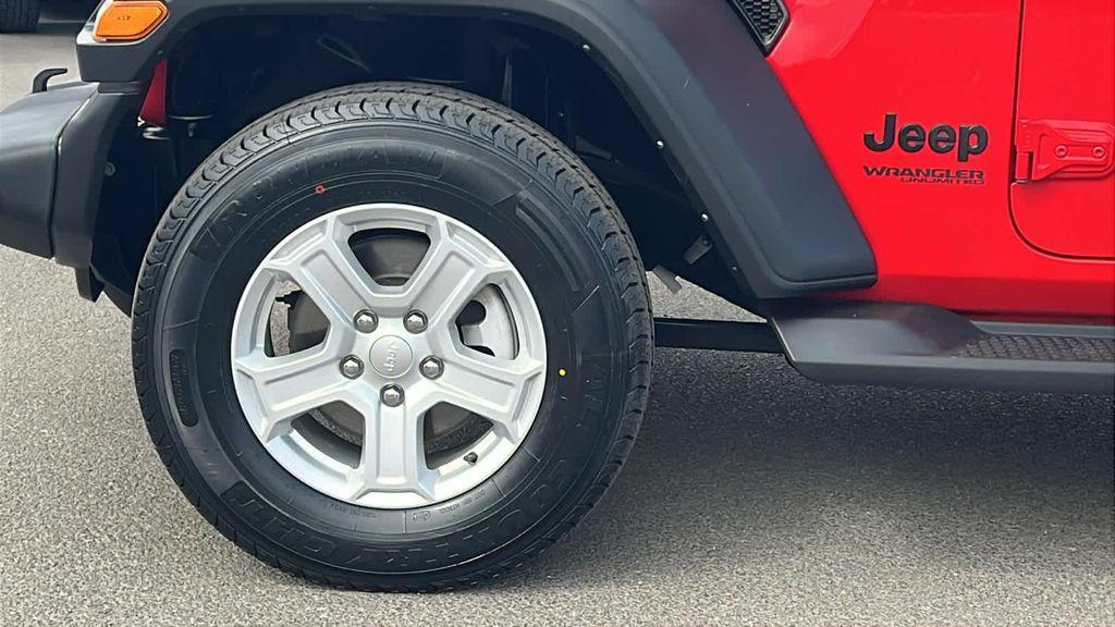 used 2022 Jeep Wrangler Unlimited car, priced at $28,980