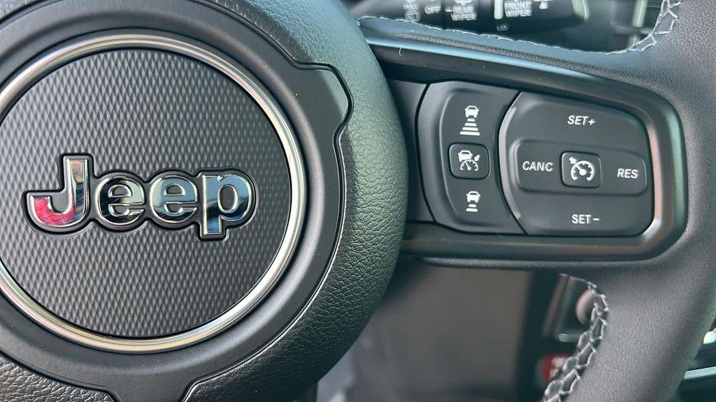 new 2026 Jeep Wrangler car, priced at $51,579