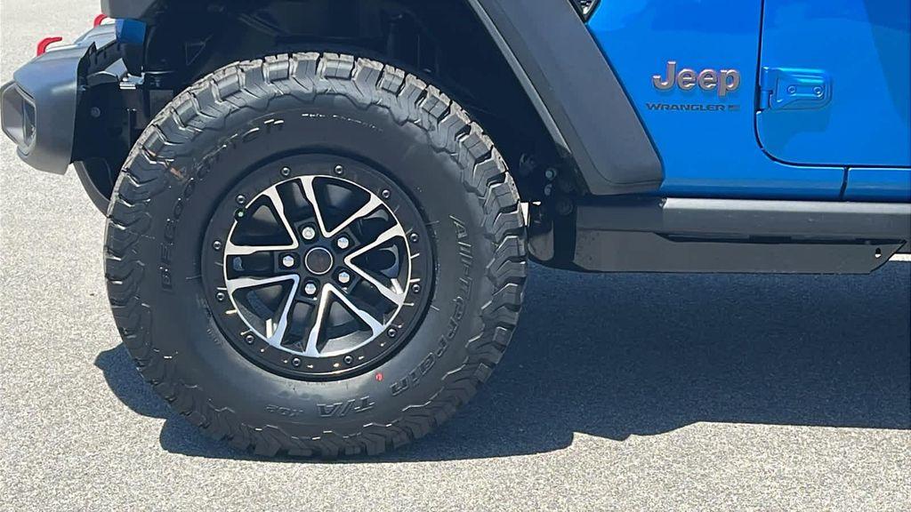 new 2026 Jeep Wrangler car, priced at $51,679