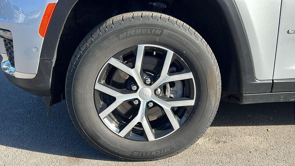 used 2024 Jeep Grand Cherokee L car, priced at $34,480
