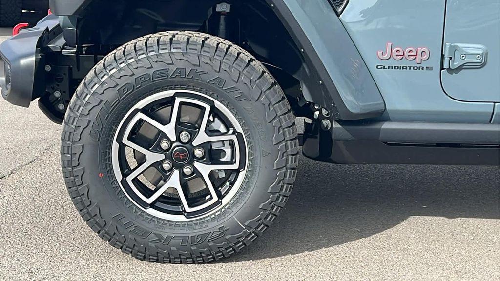 new 2026 Jeep Gladiator car, priced at $52,500