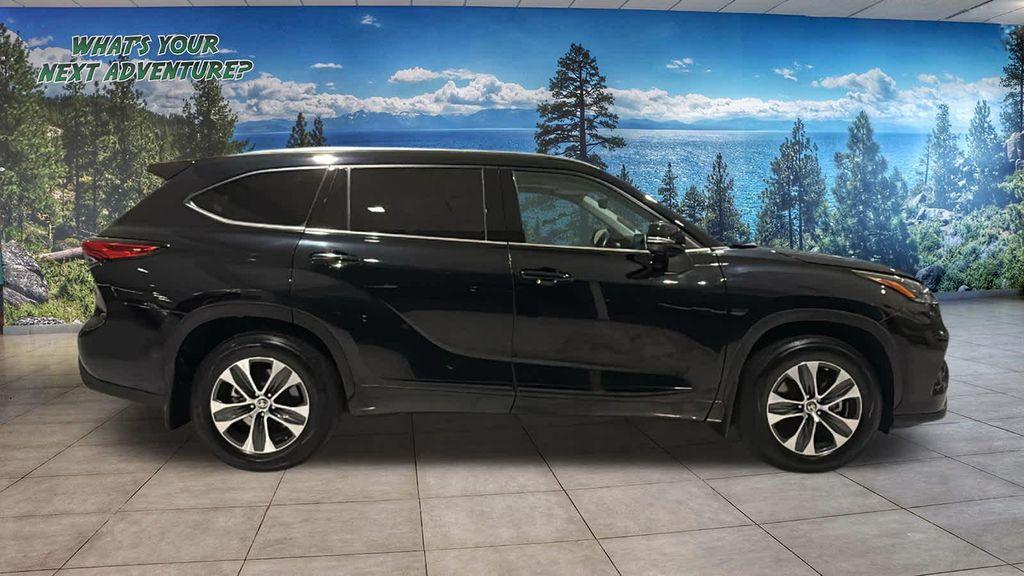 used 2021 Toyota Highlander car, priced at $28,380