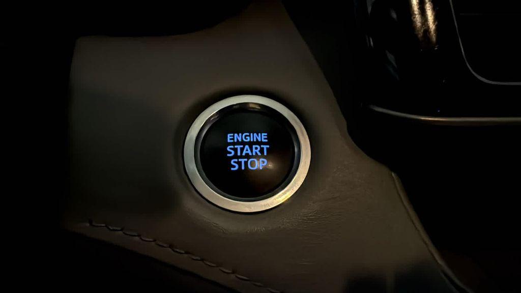 used 2021 Toyota Highlander car, priced at $28,380