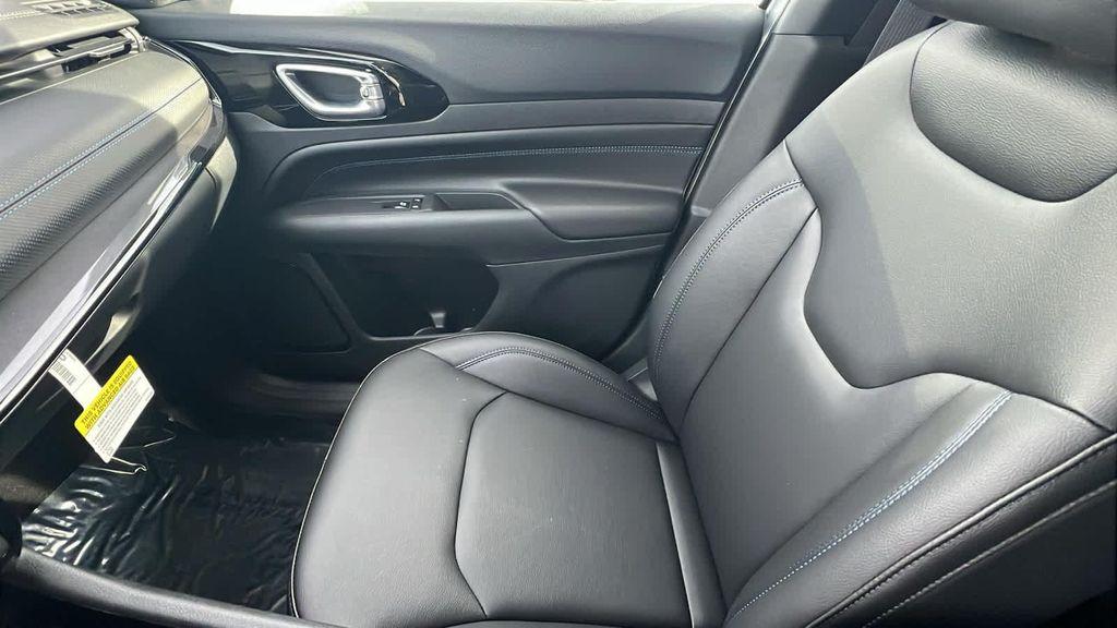 new 2026 Jeep Compass car, priced at $33,099