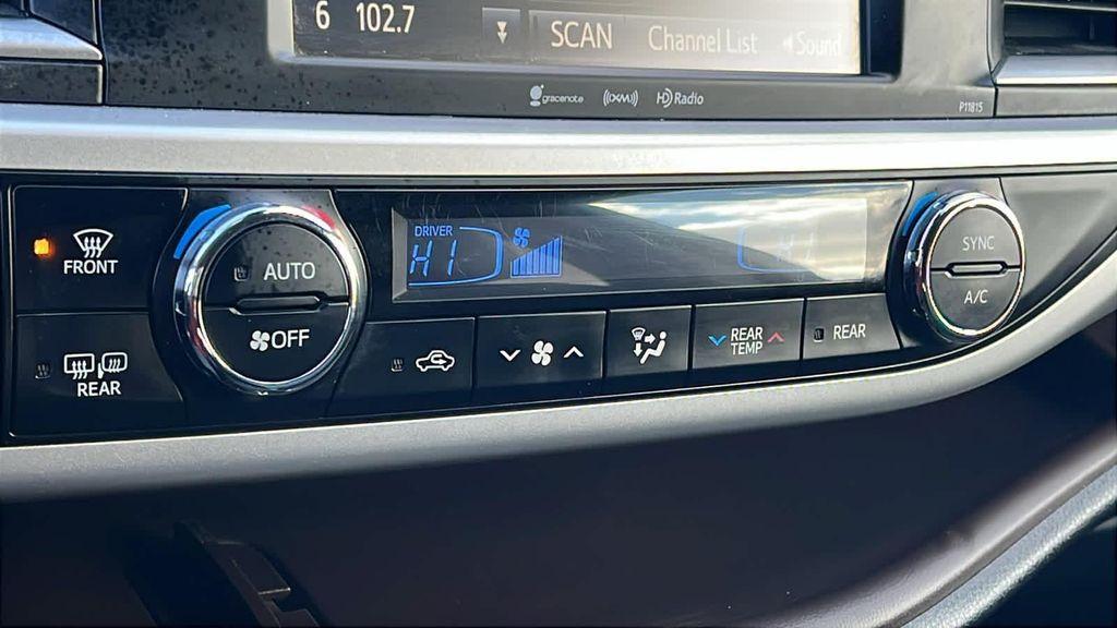 used 2019 Toyota Highlander car, priced at $23,980