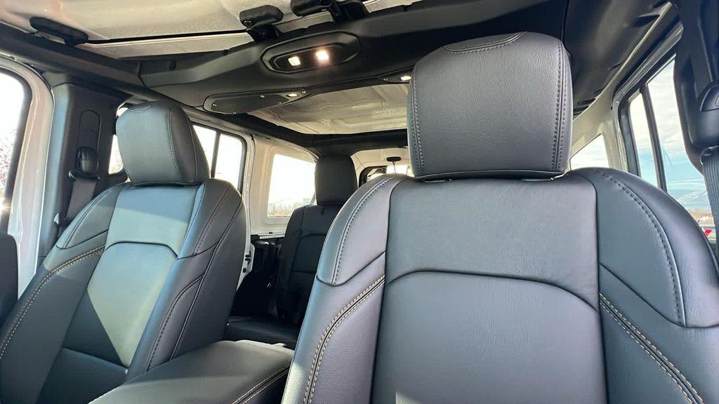 new 2026 Jeep Wrangler car, priced at $52,552