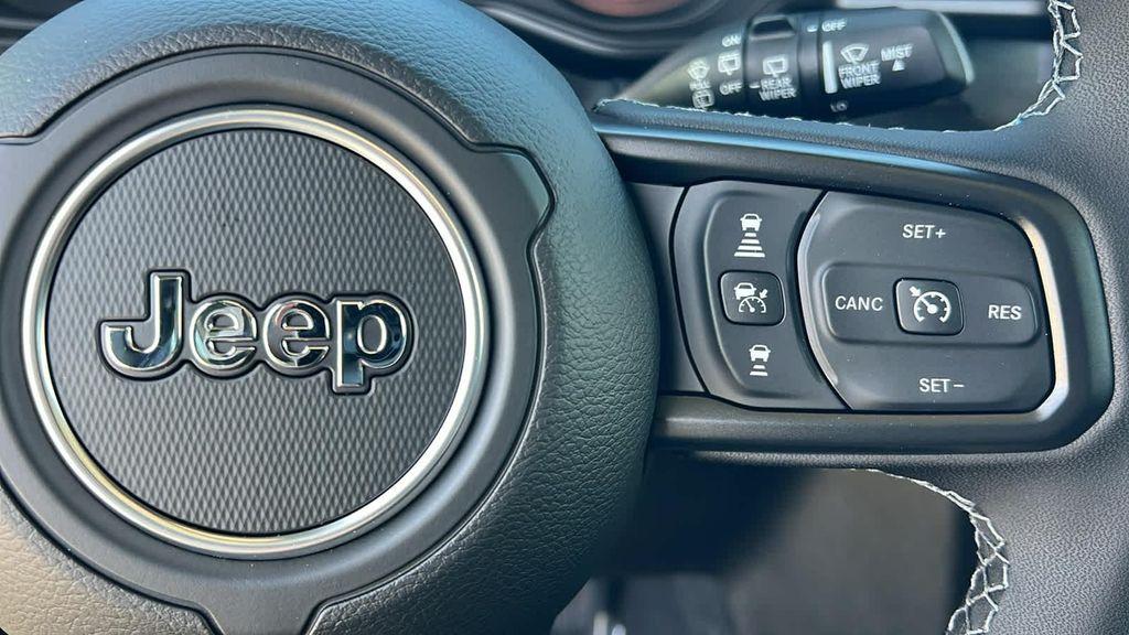 new 2026 Jeep Wrangler car, priced at $48,579