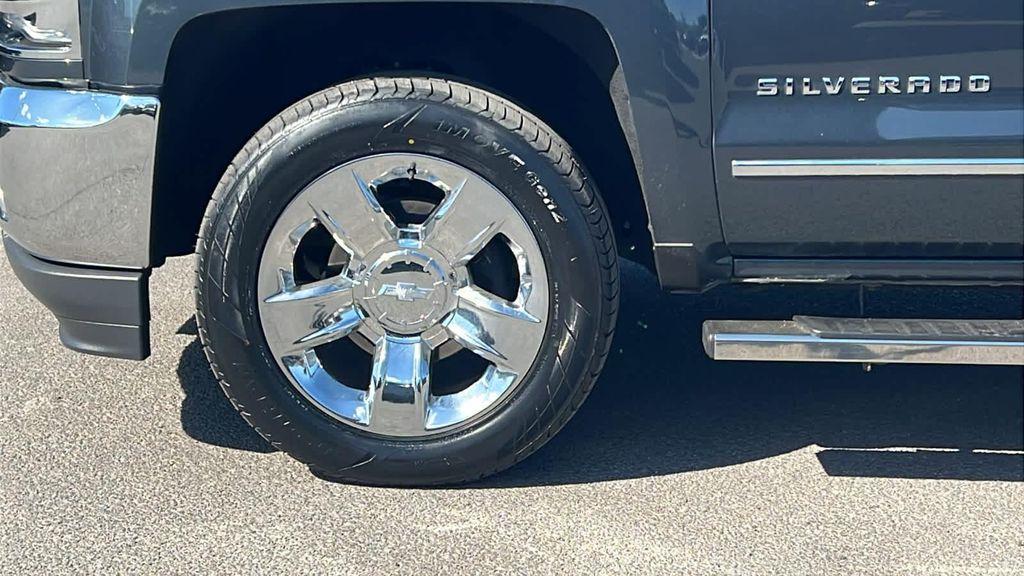 used 2018 Chevrolet Silverado 1500 car, priced at $37,980