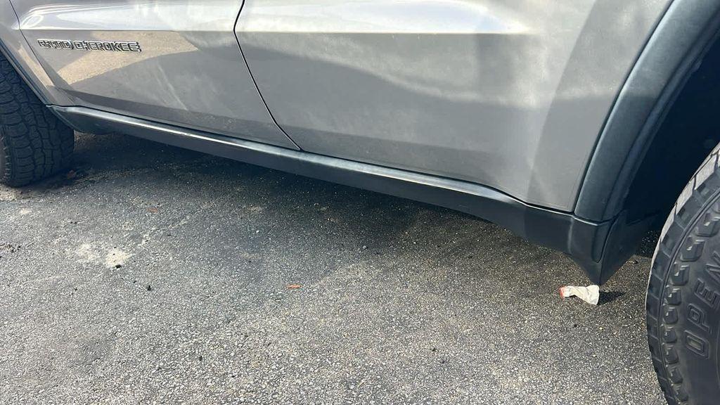 used 2017 Jeep Grand Cherokee car, priced at $16,480