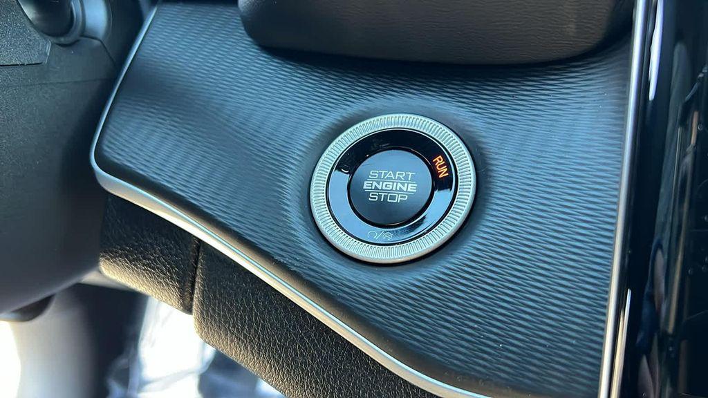 new 2025 Jeep Grand Cherokee L car, priced at $47,400