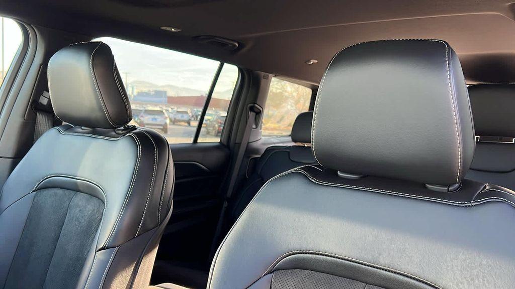 new 2025 Jeep Grand Cherokee L car, priced at $47,400