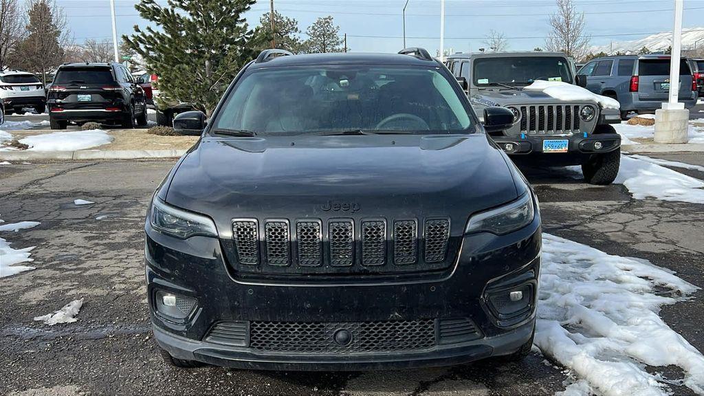 used 2023 Jeep Cherokee car