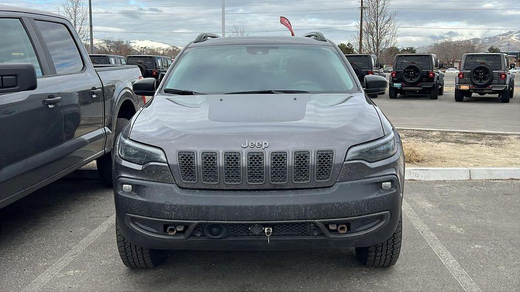 used 2022 Jeep Cherokee car