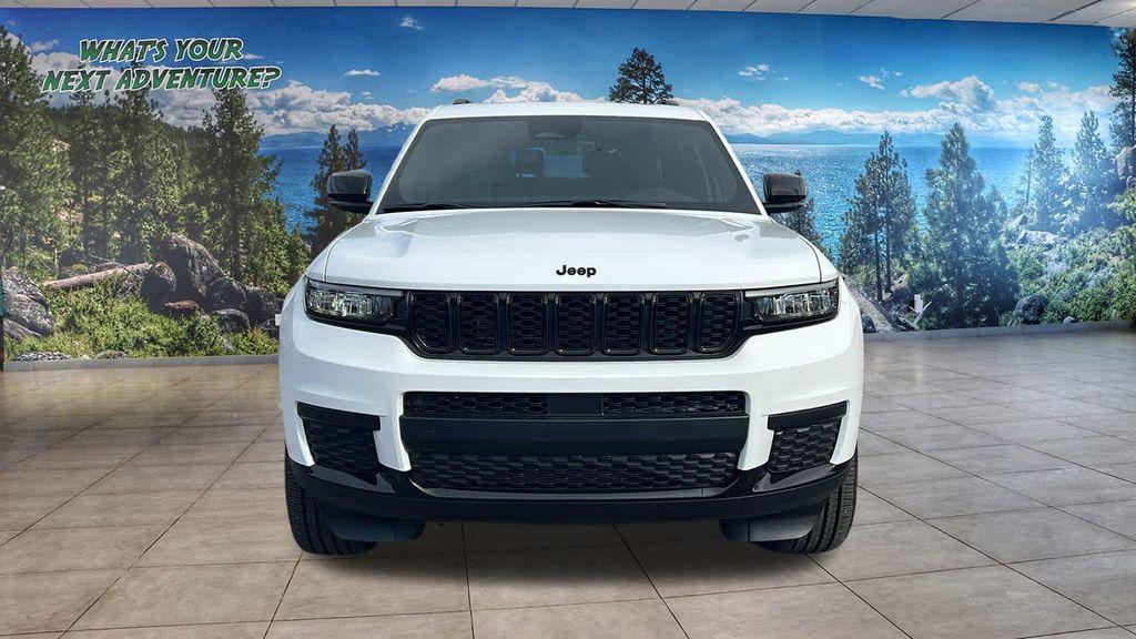new 2025 Jeep Grand Cherokee L car, priced at $46,900