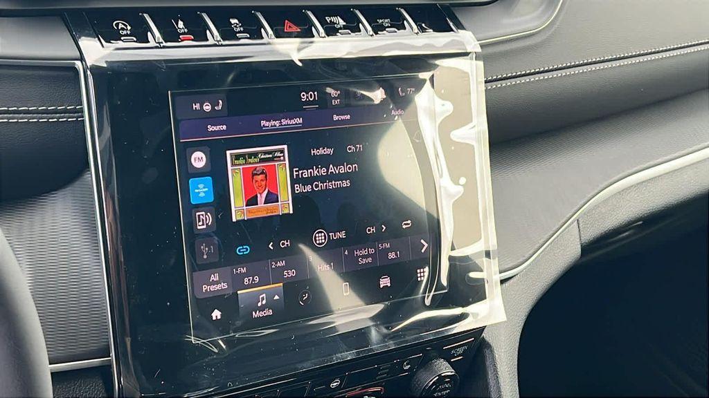 new 2025 Jeep Grand Cherokee L car, priced at $46,900