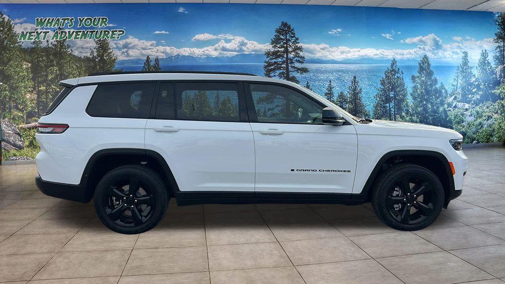 new 2025 Jeep Grand Cherokee L car, priced at $46,900
