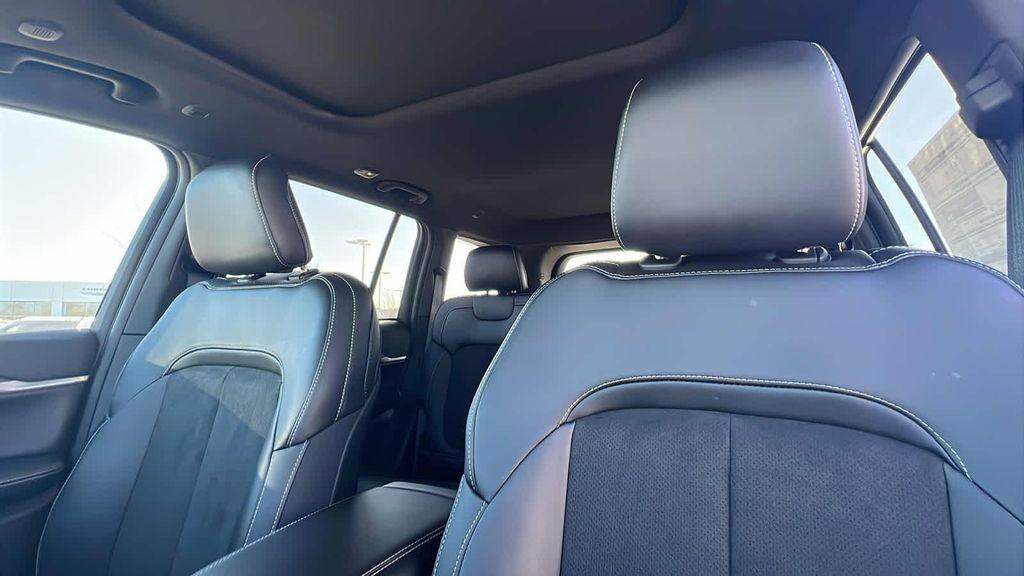 new 2026 Jeep Grand Cherokee car, priced at $44,480