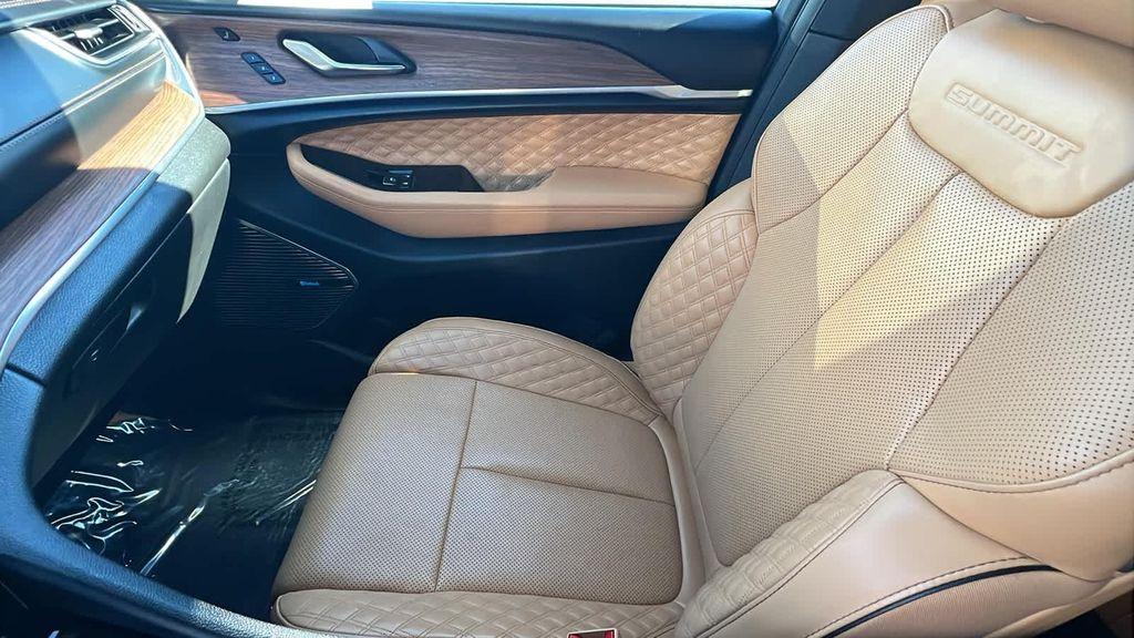 used 2022 Jeep Grand Cherokee 4xe car, priced at $34,480